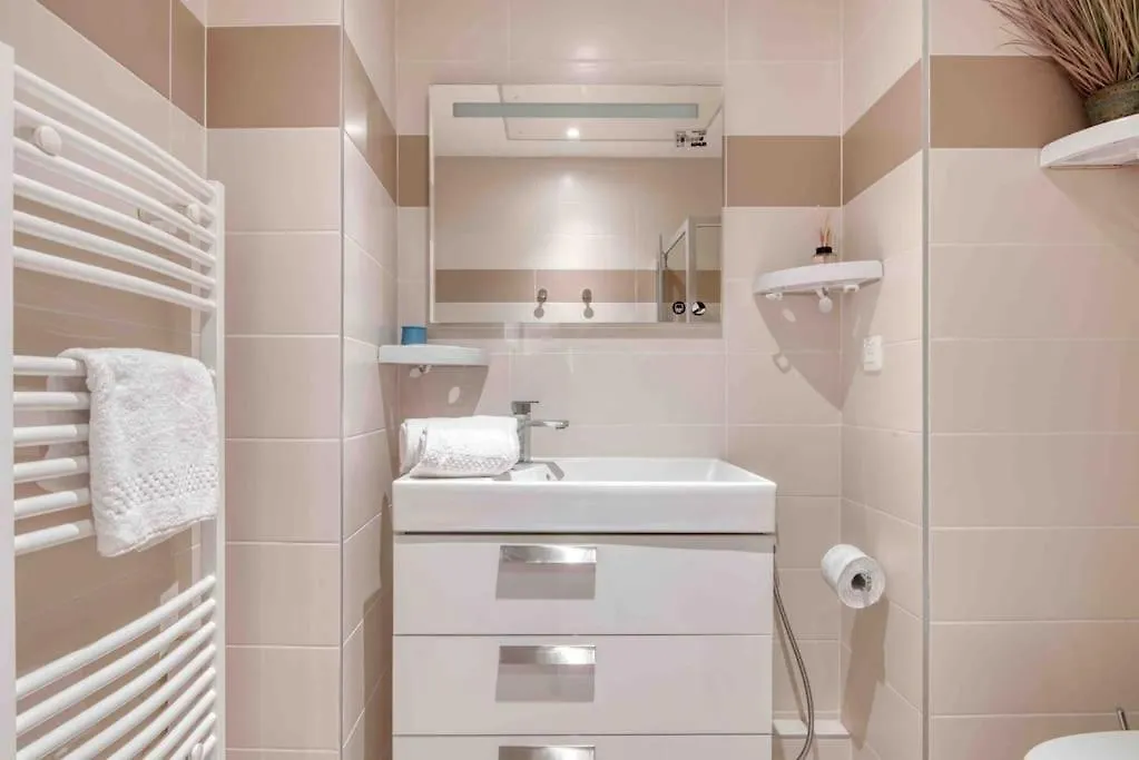 Luxury Apartment Joliette Marseille France