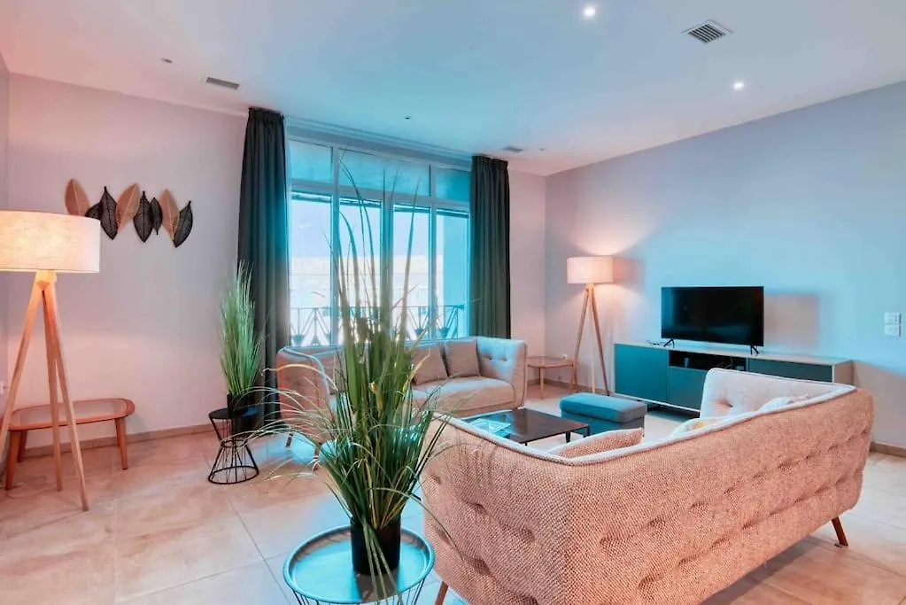 Luxury Apartment Joliette Marseille 0*,  France